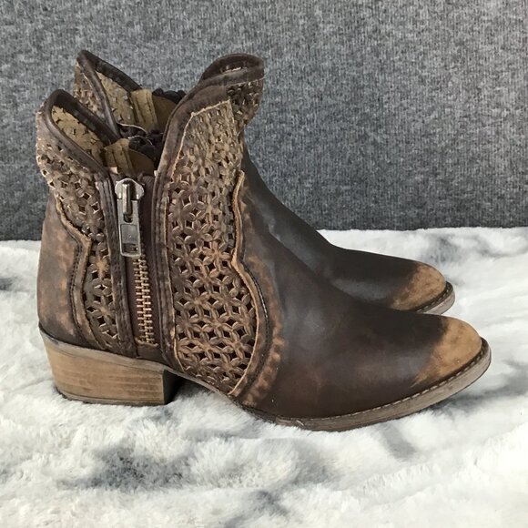 Circle G Corral Brown Leather Cutout Western Ankle Boots  8.5 - Picture 3 of 15